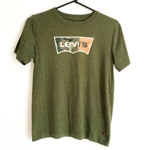 Levi's Boy's Green T-Shirt Size Large (14-16)